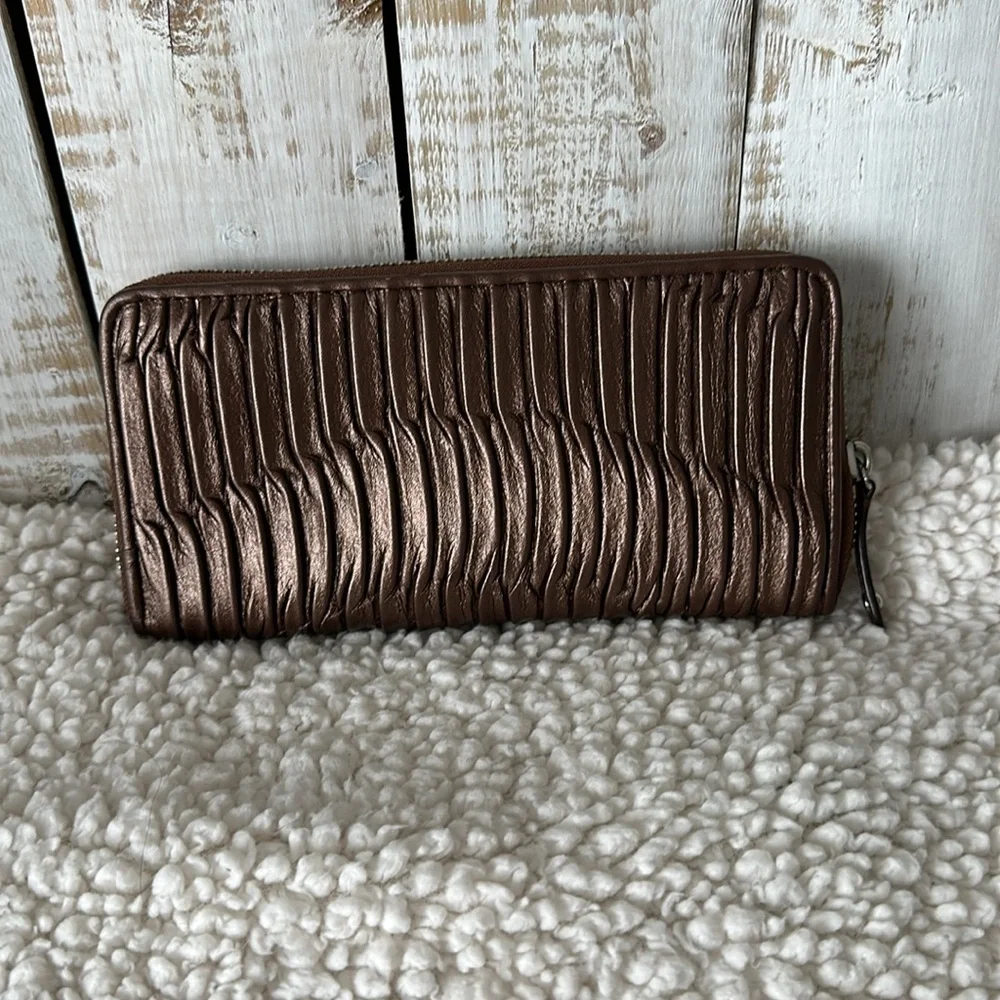 Coach Metallic Bronze Madison Gathered Leather Accordion Zip Wallet